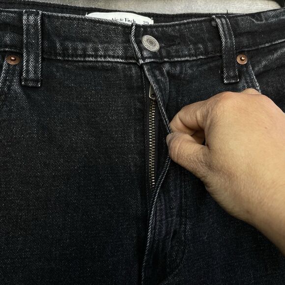 Abercrombie & Fitch The Ankle Straight Ultra High Rise Women’s Jeans Size 29/8 - Picture 8 of 11